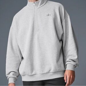 Alo Yoga Accolade 1/4 Zip Pullover Gray Men's Size Medium [NEW] [MSRP: $148]